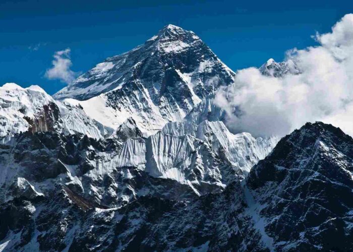 Everest three pass trek